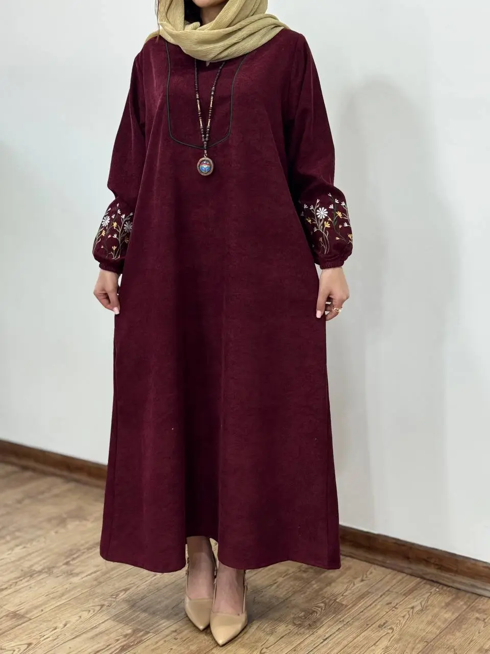 پیراهن مانتویی گلدوزی جانان